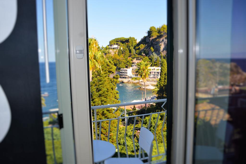 B&B A Due Passi Dal Mare Taormina Dış mekan fotoğraf