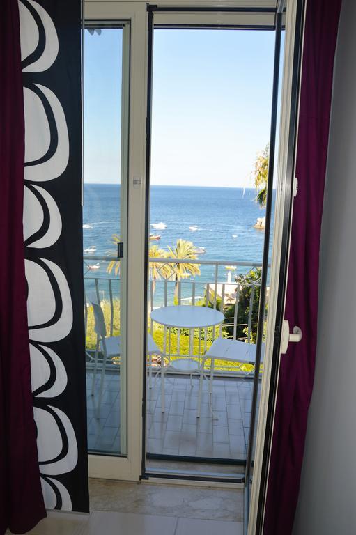 B&B A Due Passi Dal Mare Taormina Dış mekan fotoğraf