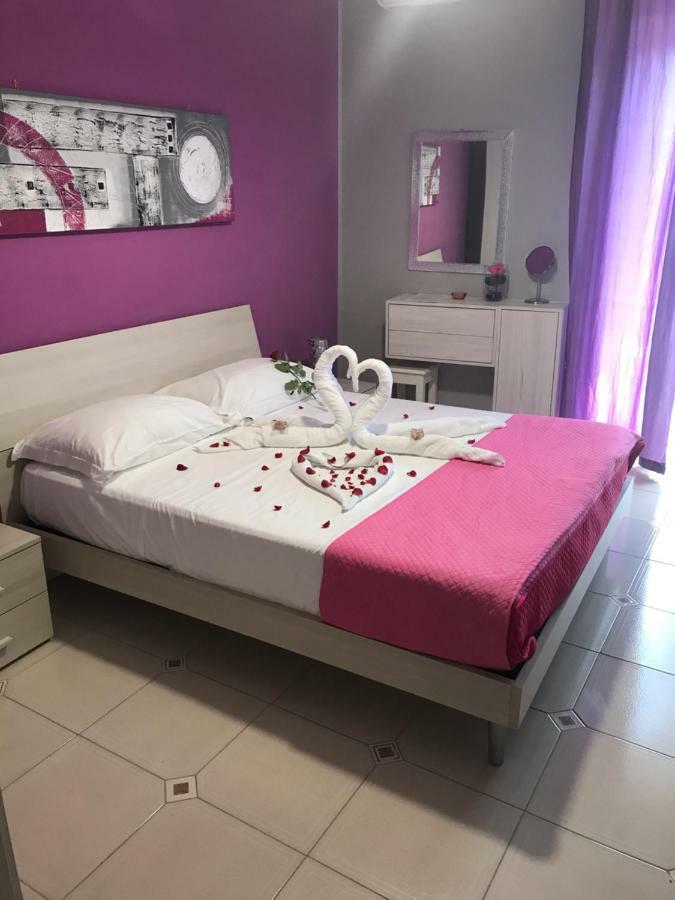 B&B A Due Passi Dal Mare Taormina Dış mekan fotoğraf